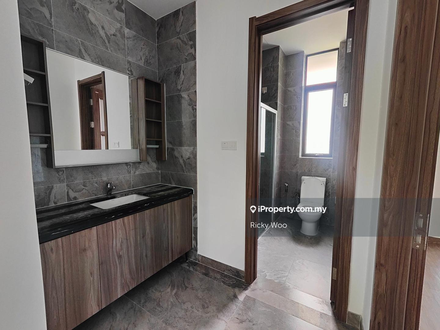 Service Residence for Sale in Country Garden Forest City by Ricky Woo - iProperty.com.my