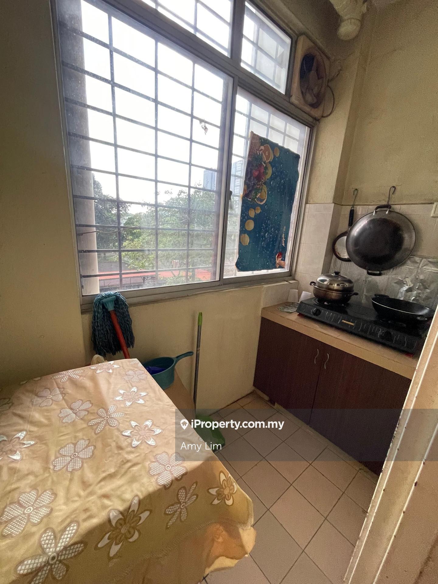 Kondominium untuk Dijual di Casa Puteri Condominium oleh Amy Lim - iProperty.com.my