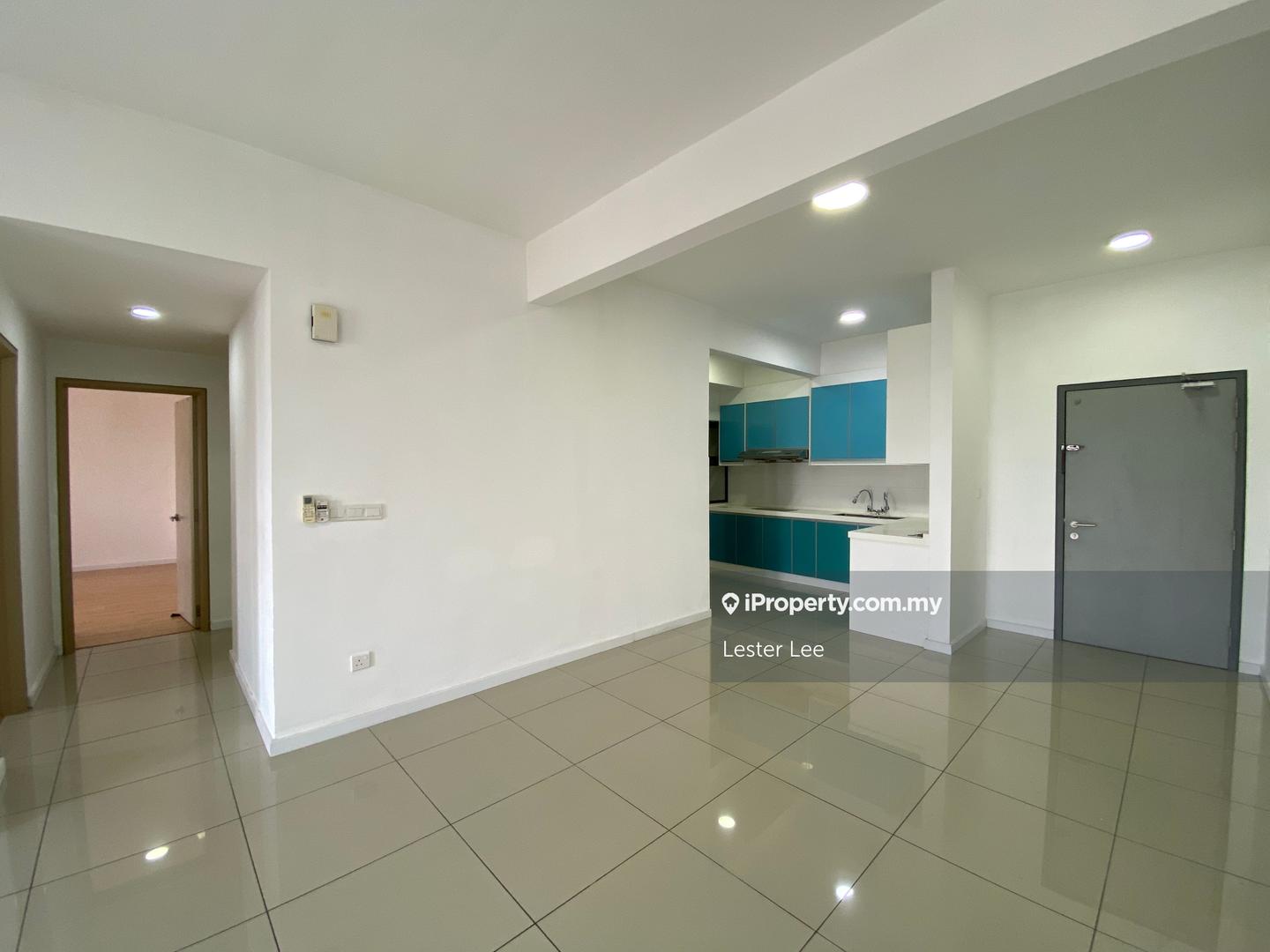 Service Residence for Sale in Suria Residence by Lester Lee - iProperty.com.my