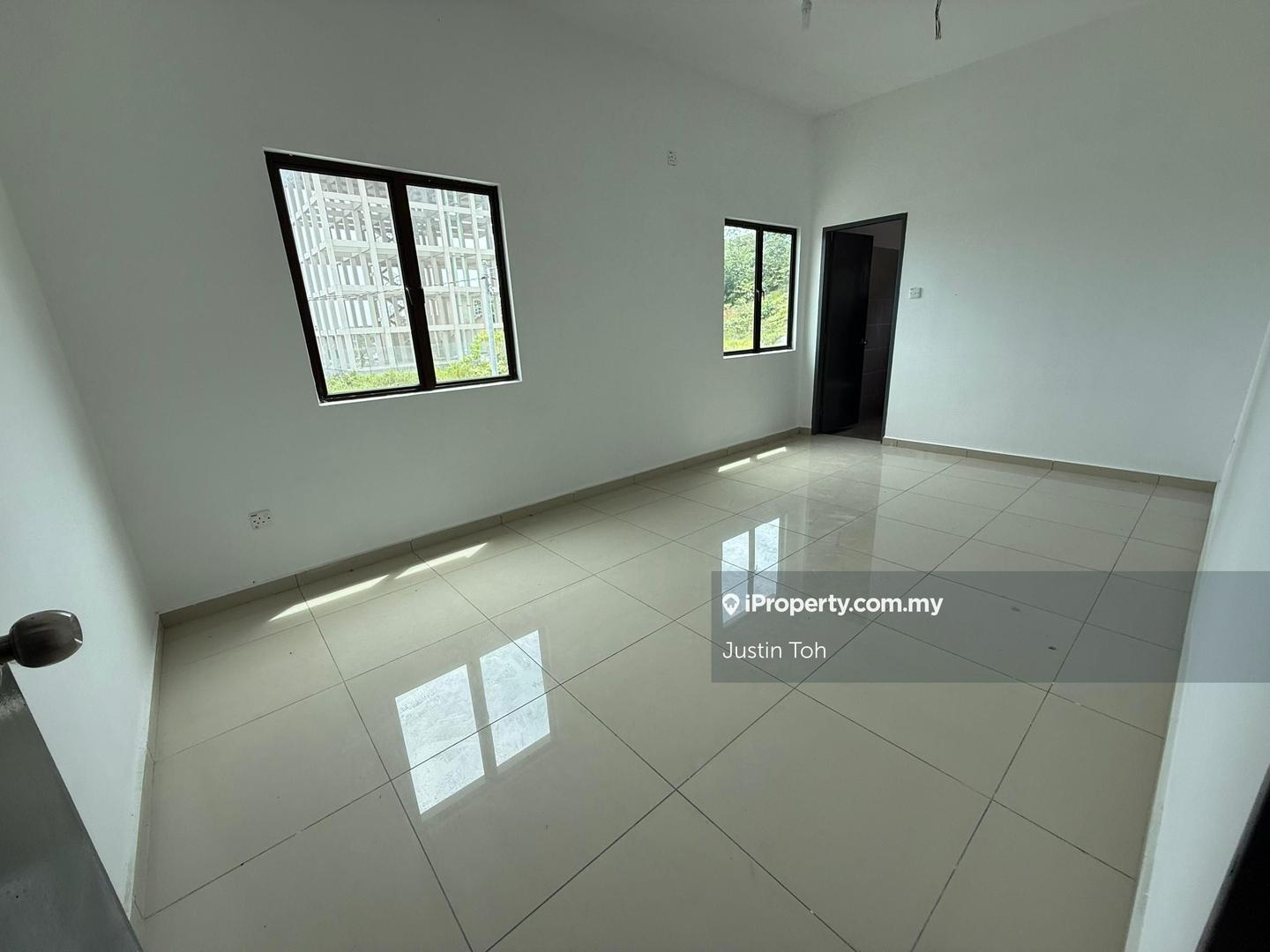 Semi-Detached House for Sale in Taman Scientex Rawang, Rawang by Justin Toh - iProperty.com.my