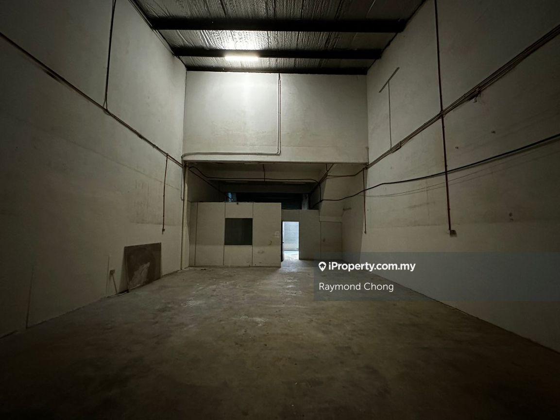 Kilang Teres untuk Disewa di Taman Perindustrian Puchong, Puchong oleh Raymond Chong - iProperty.com.my