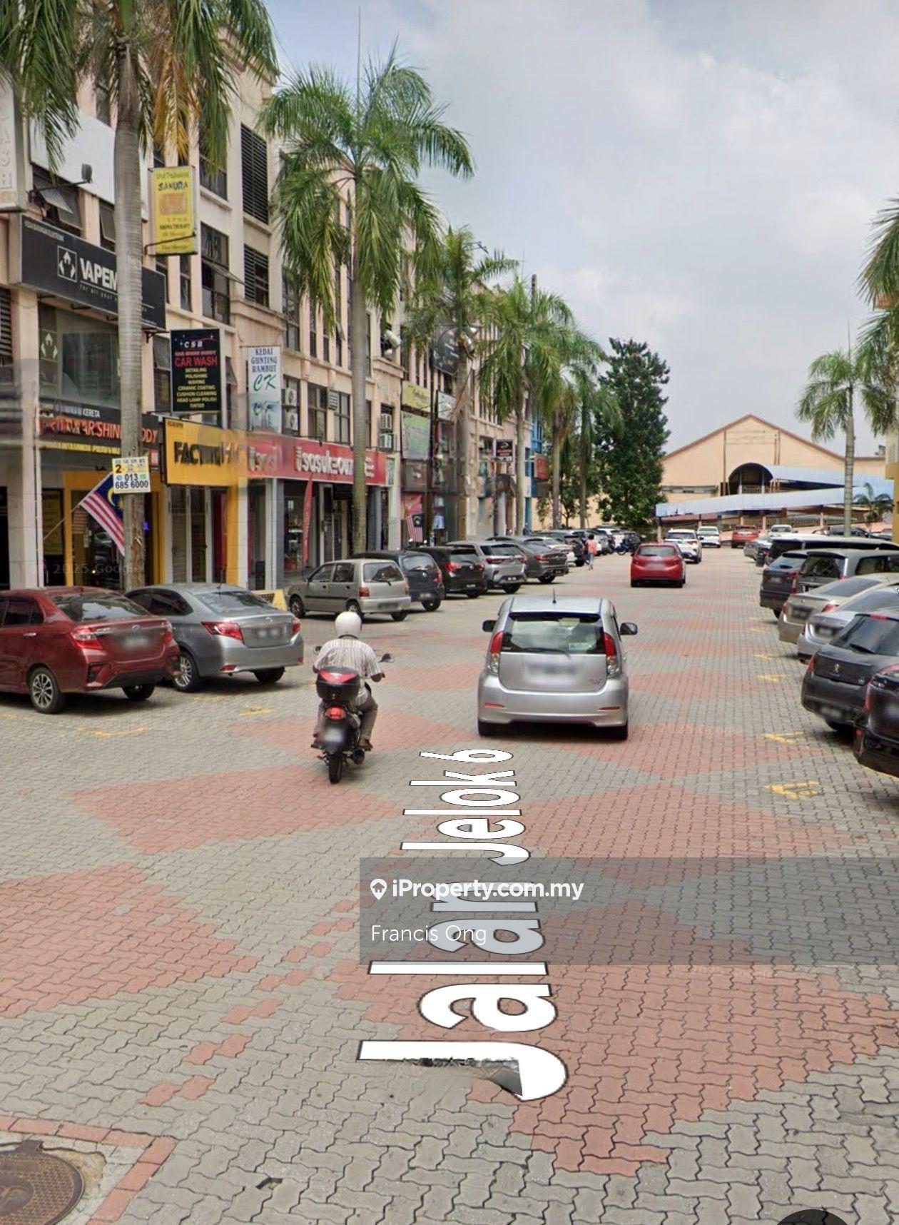 Kedai untuk Disewa di Pekan Kajang, Jalan Tun Abdul Aziz, Kajang oleh Francis Ong - iProperty.com.my