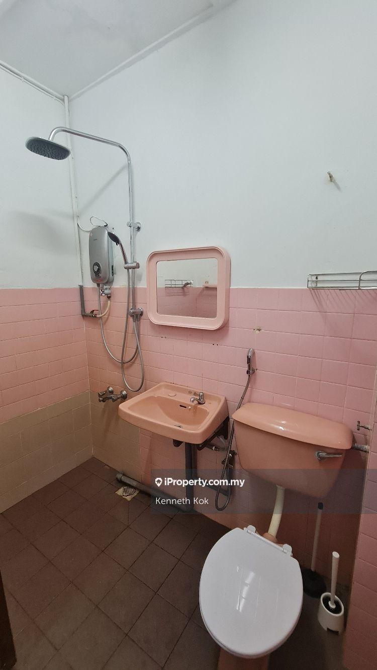 Rumah Berangkai 2 Tingkat untuk Dijual di SS18, Subang Jaya oleh Kenneth Kok - iProperty.com.my