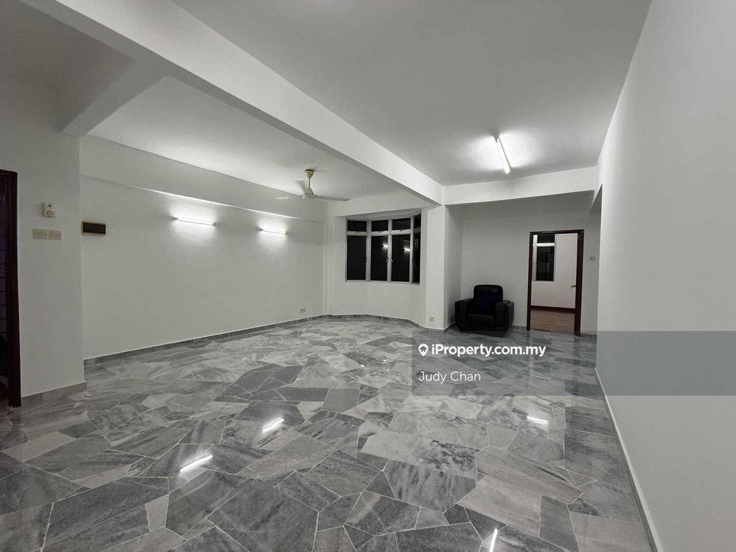 Pangsapuri untuk Disewa di Subang Perdana Goodyear Court 10 oleh Judy Chan - iProperty.com.my