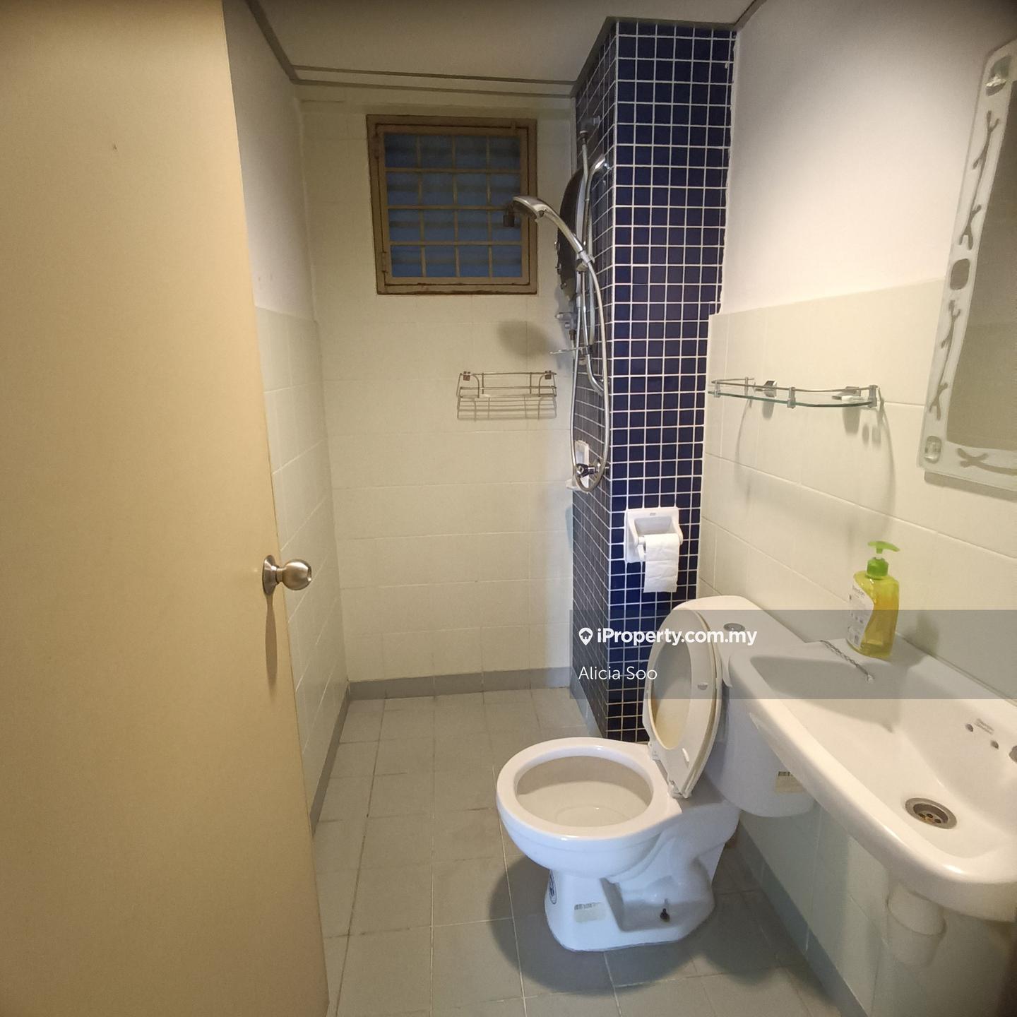 Kondominium untuk Dijual di Perdana Exclusive oleh Alicia Soo - iProperty.com.my