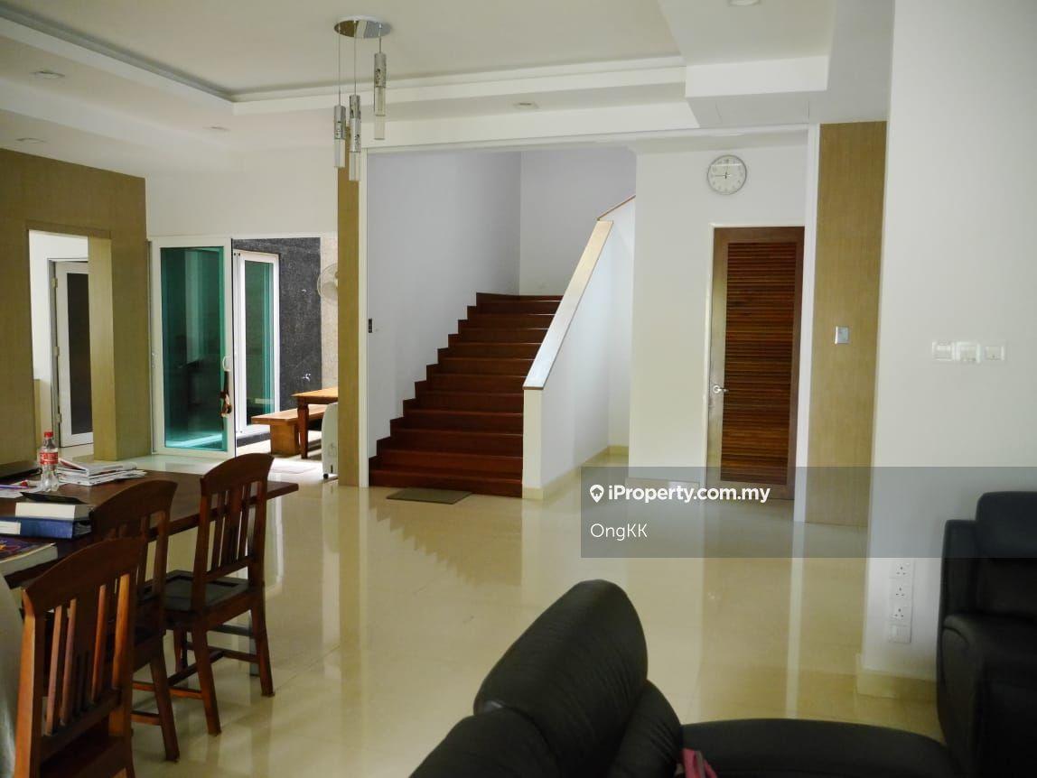 Rumah Berangkai 2 Tingkat untuk Dijual di Usj 3, Subang Jaya oleh OngKK - iProperty.com.my