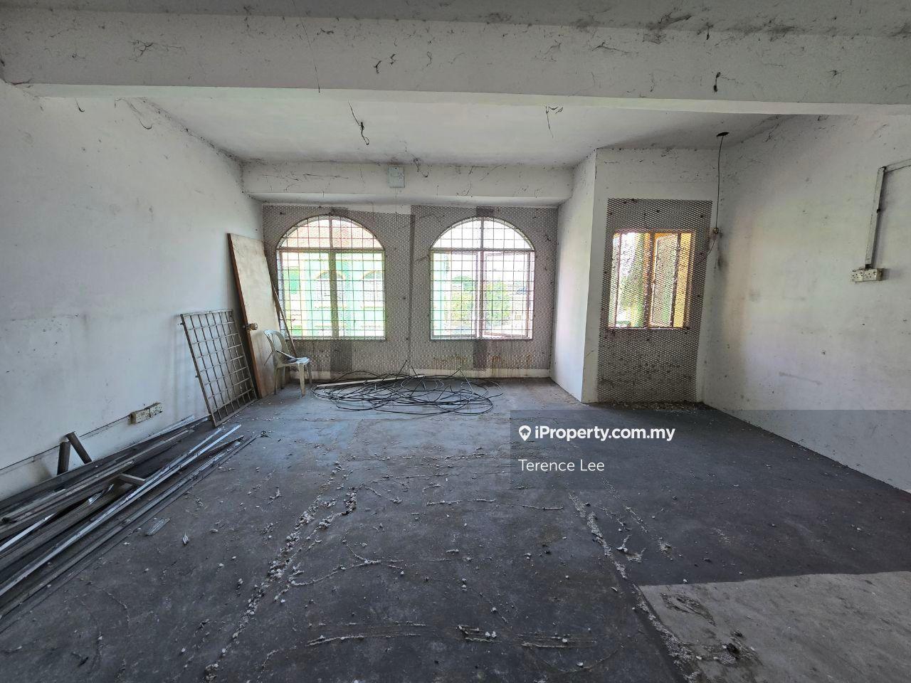 Shop-Office for Sale in Kristal Klang Commercial Centre, Kapar by Terence Lee - iProperty.com.my