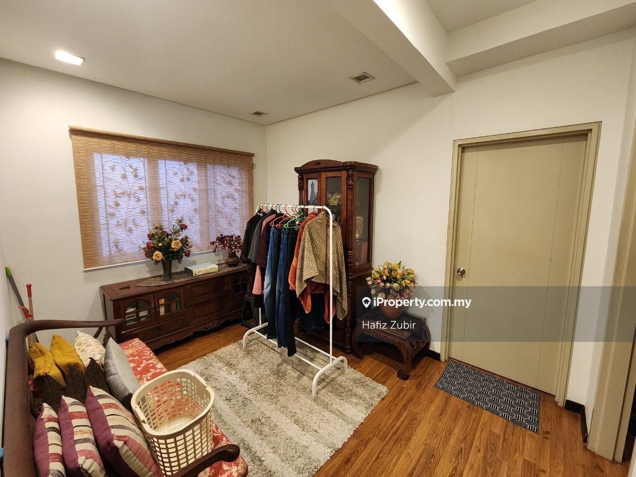 Semi-Detached House for Sale in Bandar Seri Putra, Bangi by Hafiz Zubir - iProperty.com.my