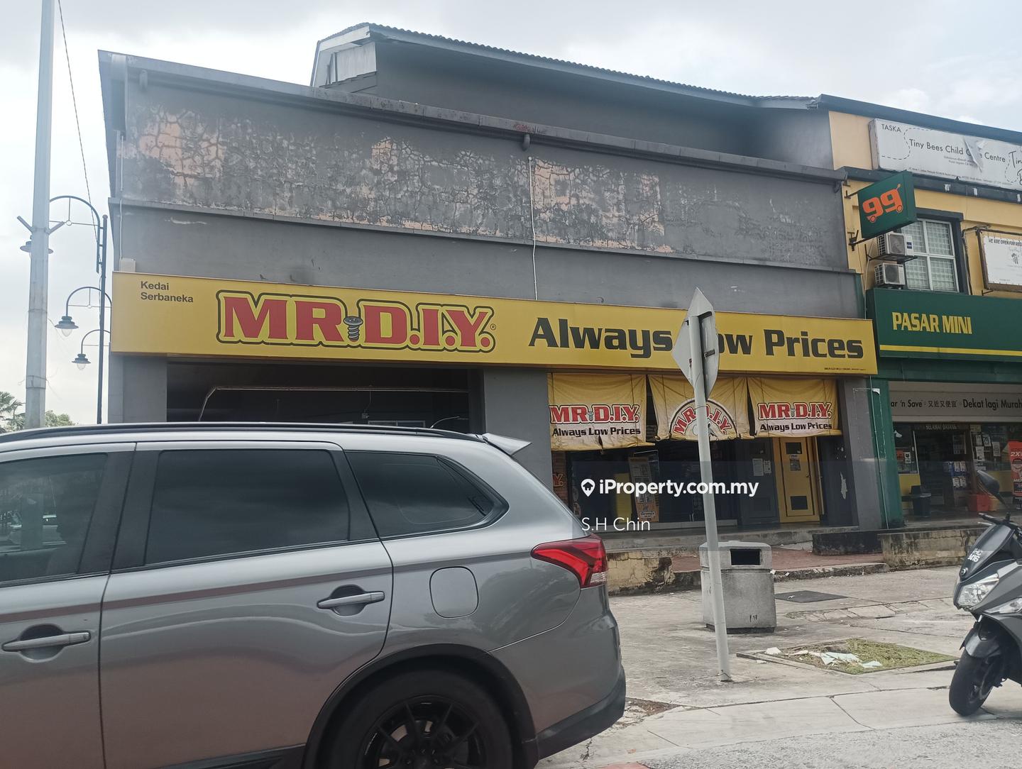 Rumah Berangkai 2 Tingkat untuk Dijual di Seksyen U8, Shah Alam oleh S.H Chin - iProperty.com.my