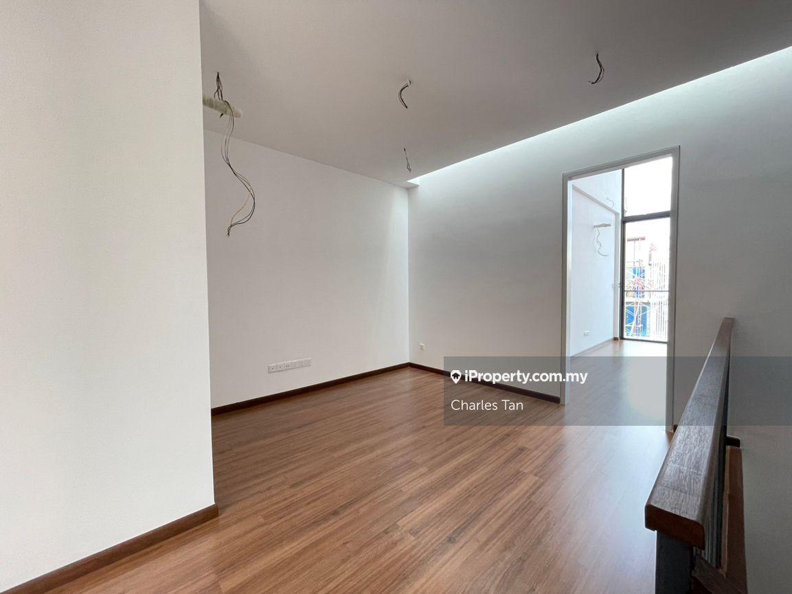3-storey Terraced House for Sale in Puchong Legenda, Puchong by Charles Tan - iProperty.com.my