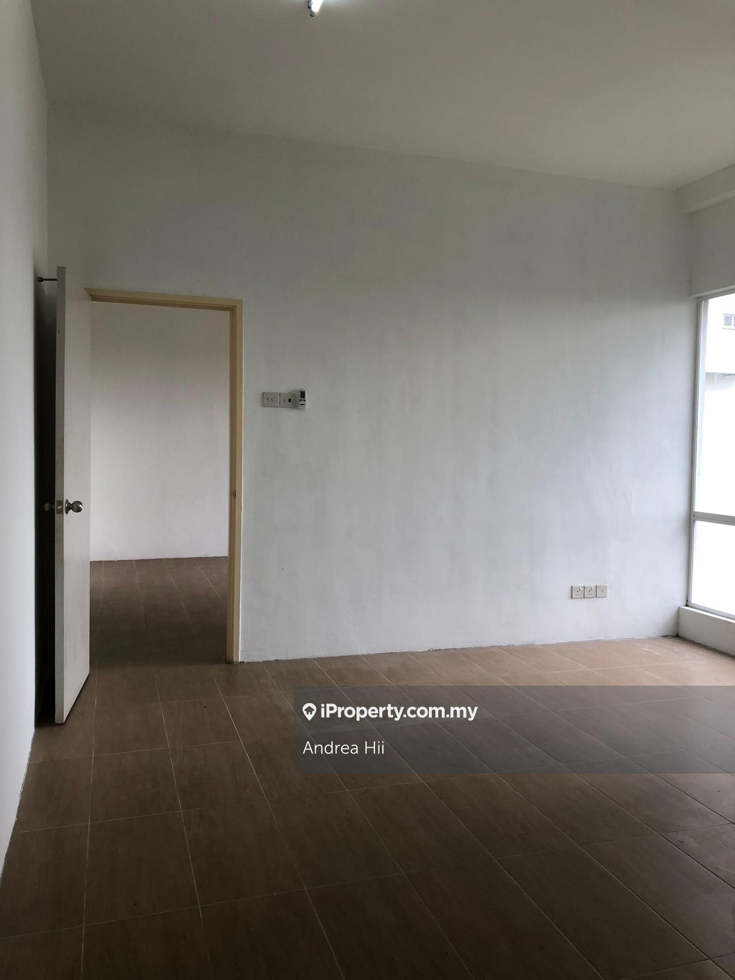 Service Residence for Sale in Cova Square by Andrea Hii - iProperty.com.my