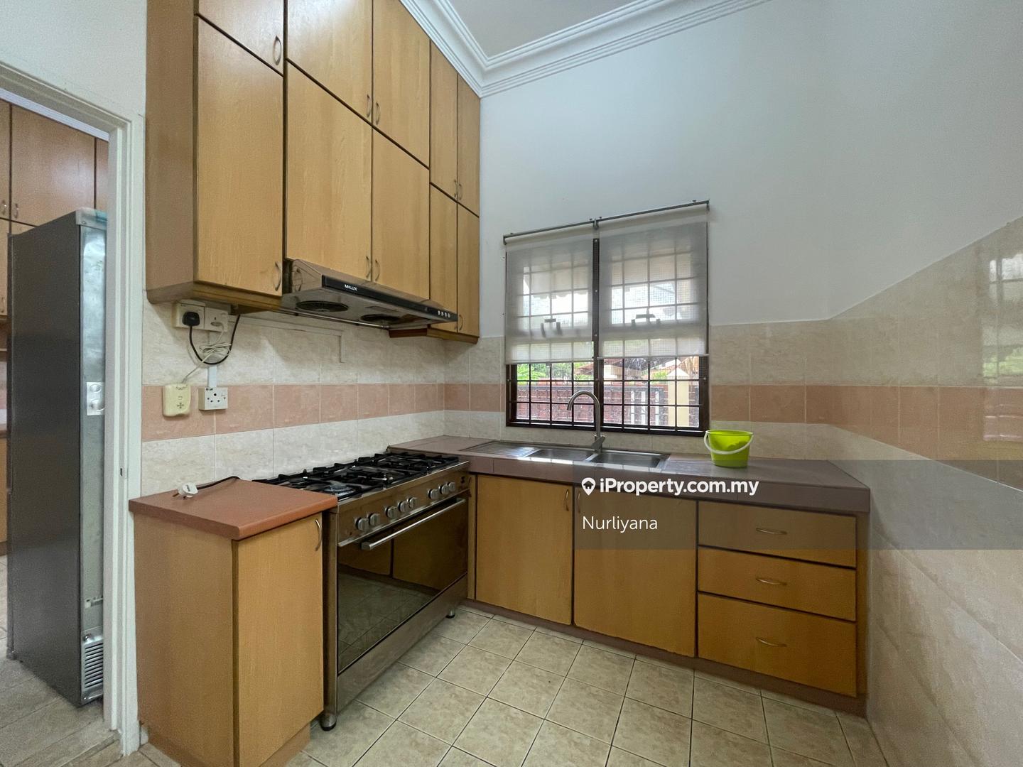 Bungalow House for Rent in Mutiara Damansara, Selangor by Nurliyana - iProperty.com.my