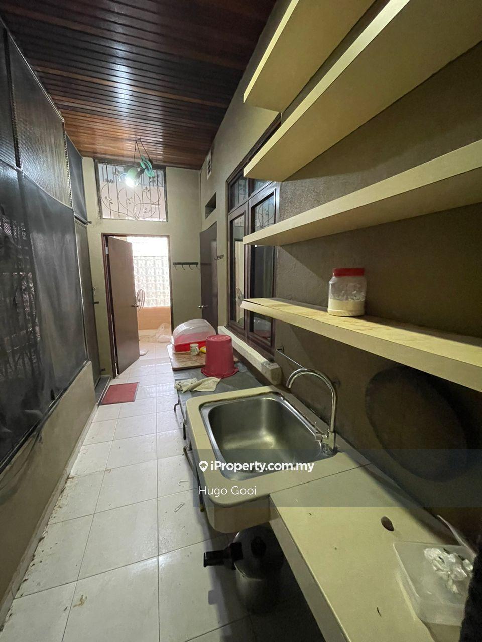 Rumah Berkembar untuk Dijual di Beverly Heights, Tijani Ukay, Sierra Hijauan, Ampang oleh Hugo Gooi - iProperty.com.my
