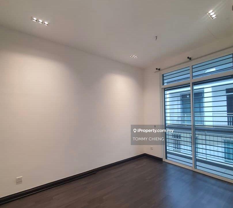 Rumah Berangkai 2 Tingkat untuk Dijual di Eco Majestic, Semenyih oleh TOMMY CHIENG - iProperty.com.my