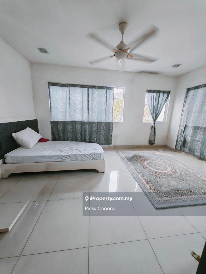 2.5-storey Terraced House for Sale in Valencia, Sungai Buloh by Pinky Choong - iProperty.com.my