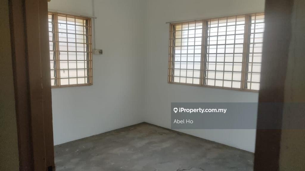 Semi-Detached House for Rent in Taman Jinma, Bukit Serdang., Seri Kembangan by Abel Ho - iProperty.com.my