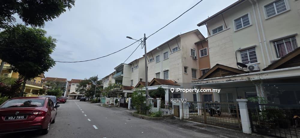 2.5-storey Terraced House for Sale in Taman Melawati, Ulu Kelang by Koh VJ - iProperty.com.my