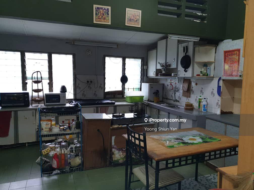 Bungalow House for Sale in Seksyen 6, Petaling Jaya by Yoong Shiun Yan - iProperty.com.my