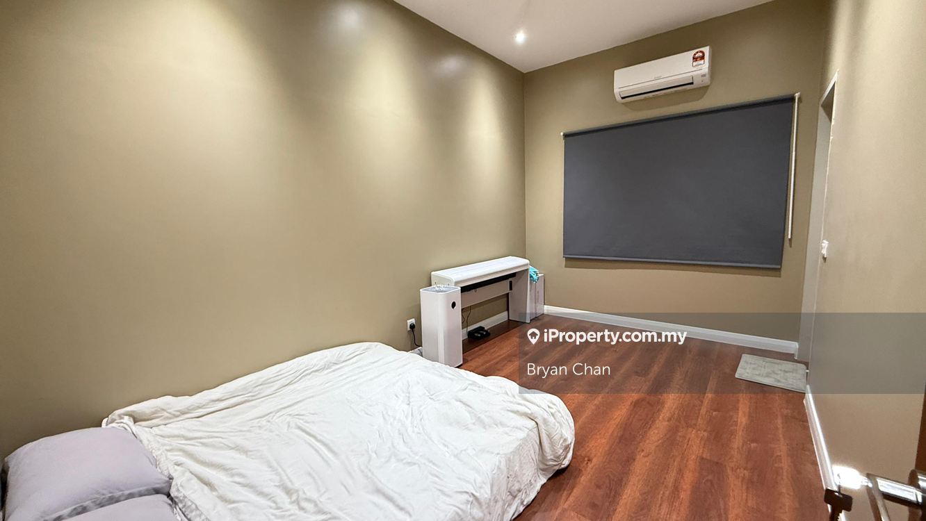 Rumah Berangkai 2 Tingkat untuk Dijual di Bandar Rimbayu, Teluk Panglima Garang, Tanjong Duabelas oleh Bryan Chan - iProperty.com.my