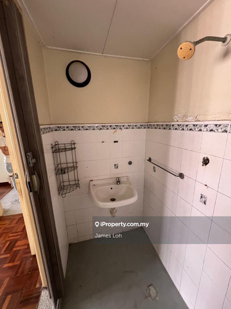 Apartment for Rent in Subang Perdana Goodyear Court 9 by James Loh - iProperty.com.my