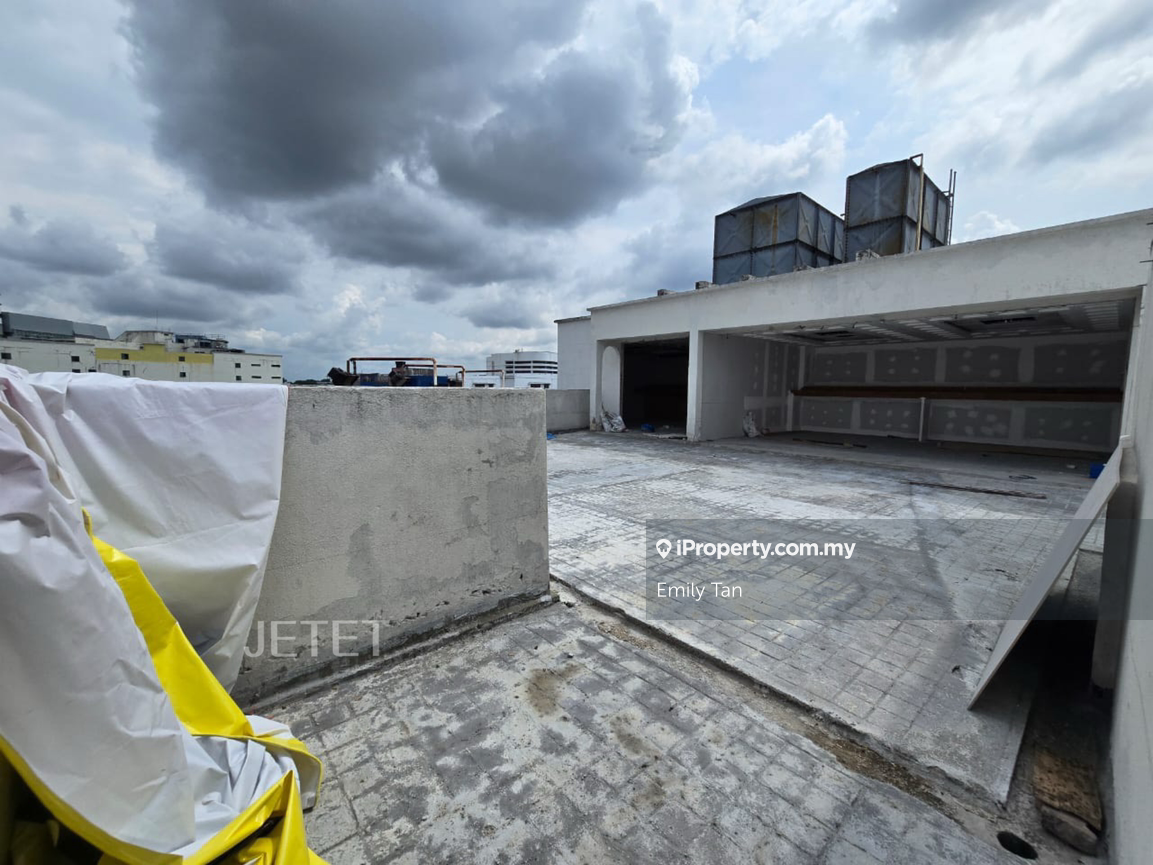 Shop for Sale in Kawasan 18, Klang by Emily Tan - iProperty.com.my