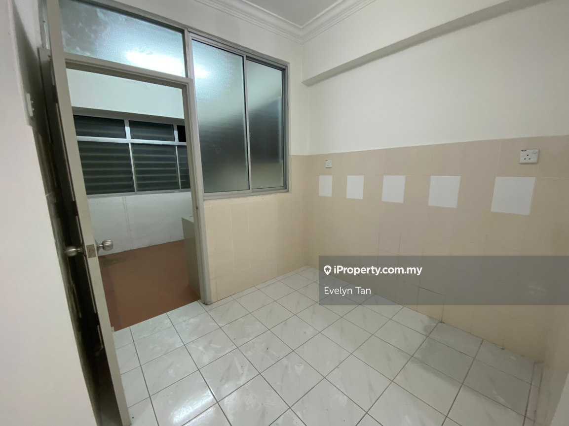 Service Residence for Sale in Rhythm Avenue by Evelyn Tan - iProperty.com.my