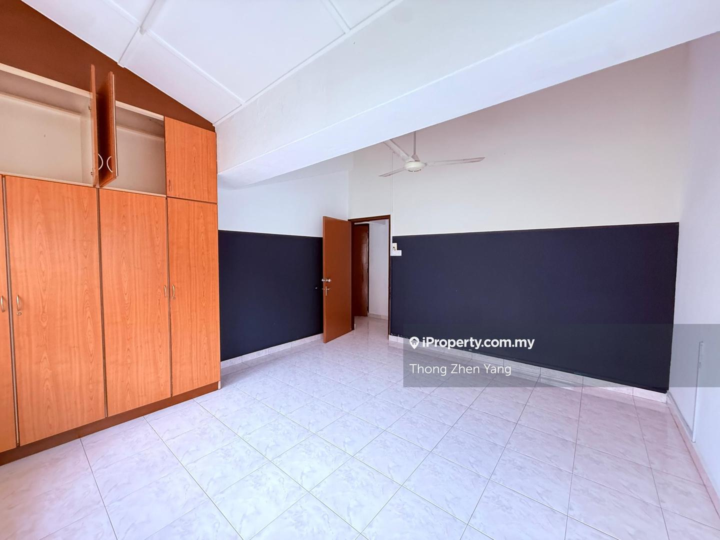 Bungalow House for Sale in Seksyen 6, Petaling Jaya by Thong Zhen Yang - iProperty.com.my