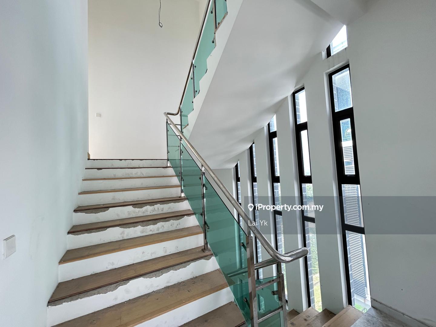 Rumah Berkembar untuk Dijual di Putra Heights, Subang Jaya oleh Lai Yk - iProperty.com.my