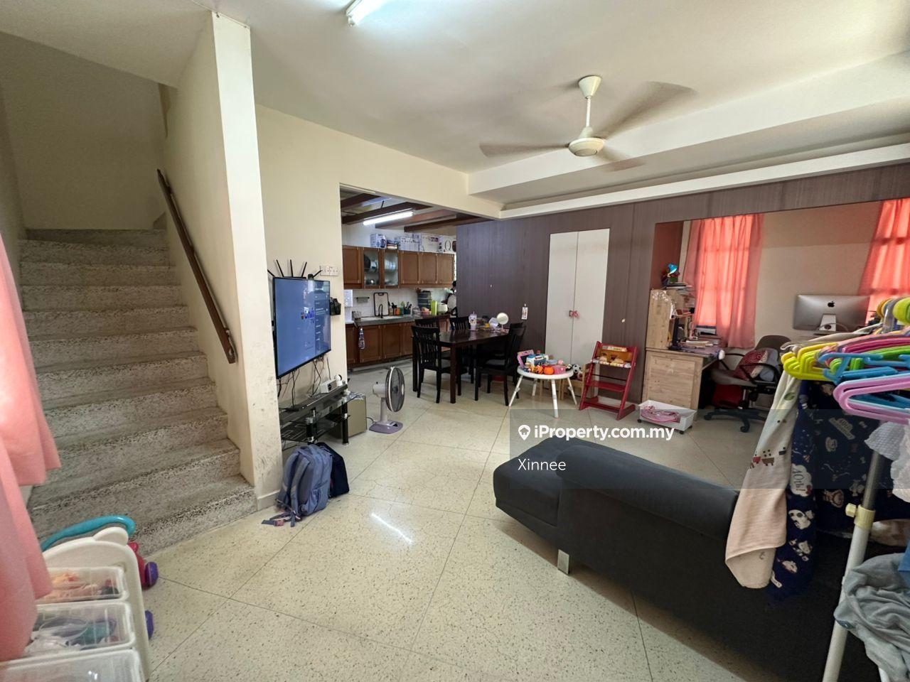 Rumah Bandar untuk Dijual di Tanjung Bungah, Penang oleh Xinnee - iProperty.com.my