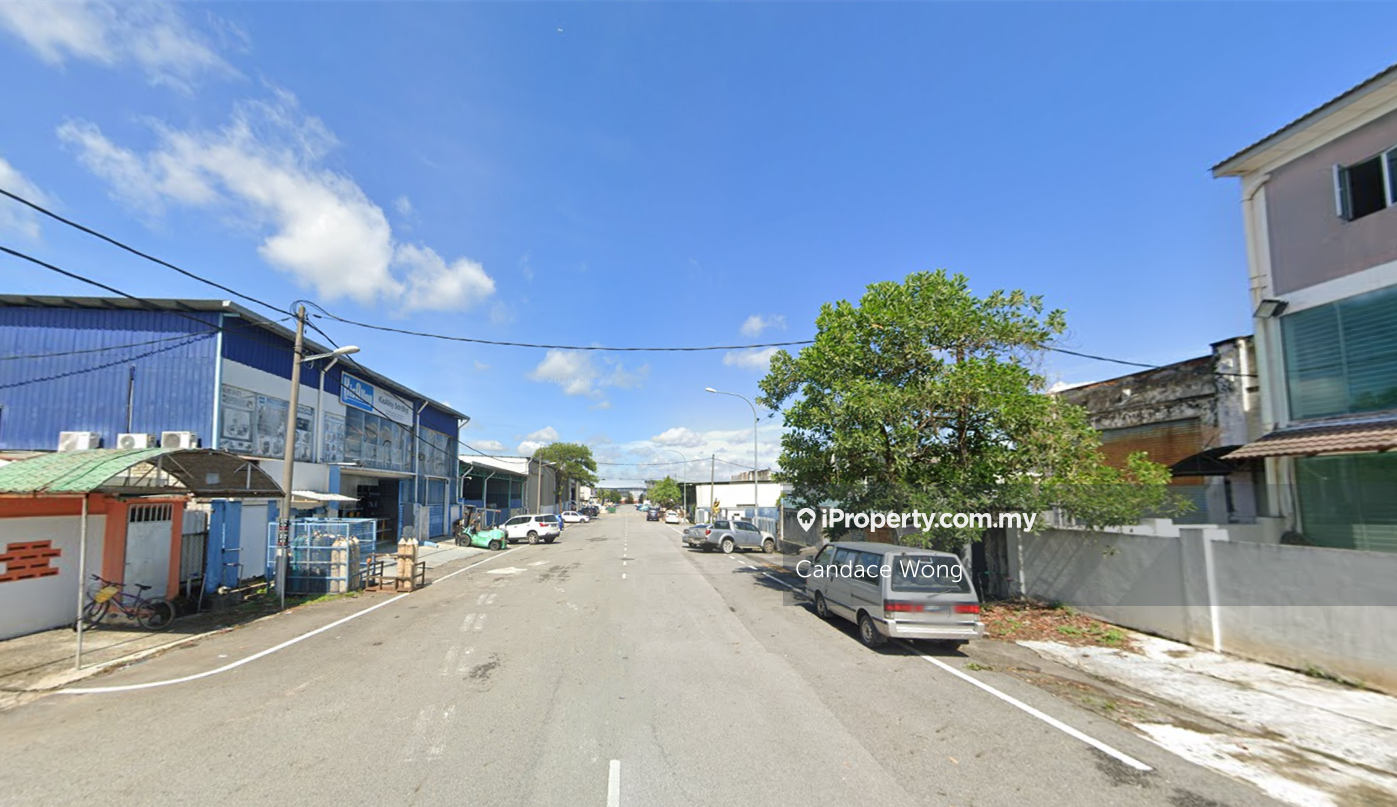 Semi-D Kilang untuk Dijual di Kawasan Perusahaan Nilai 3, Nilai oleh Candace Wong - iProperty.com.my