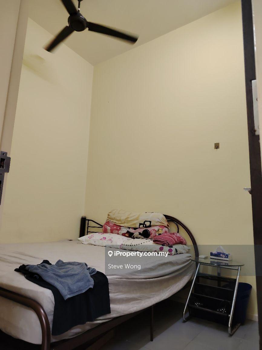 Rumah Berangkai 3 Tingkat untuk Dijual di Eden Jalil, Seri Kembangan oleh Steve Wong - iProperty.com.my