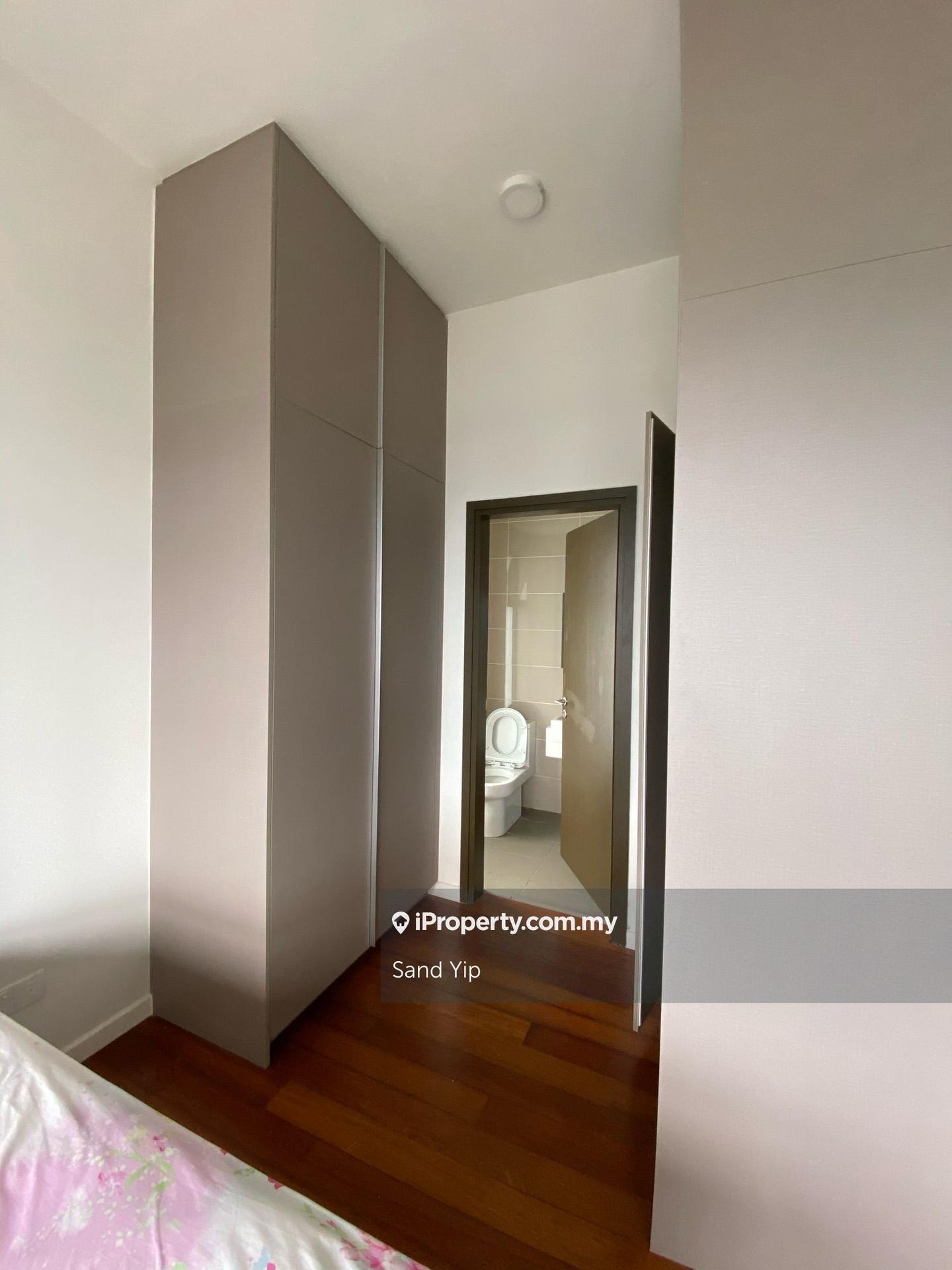 Service Residence for Rent in Seventeen Residences (Biji Living) by Sand Yip - iProperty.com.my