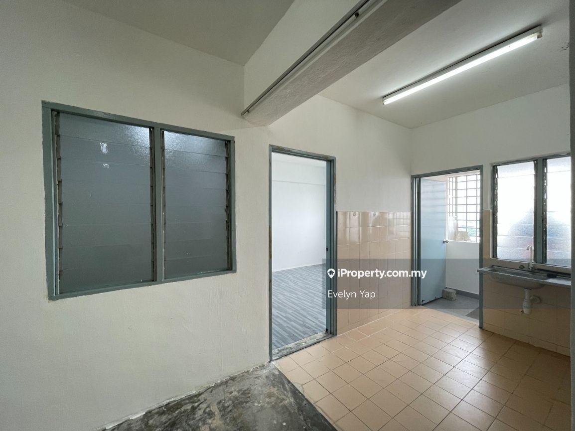 Apartment for Sale in Pandan Ria Apartment (Block A) by Evelyn Yap - iProperty.com.my