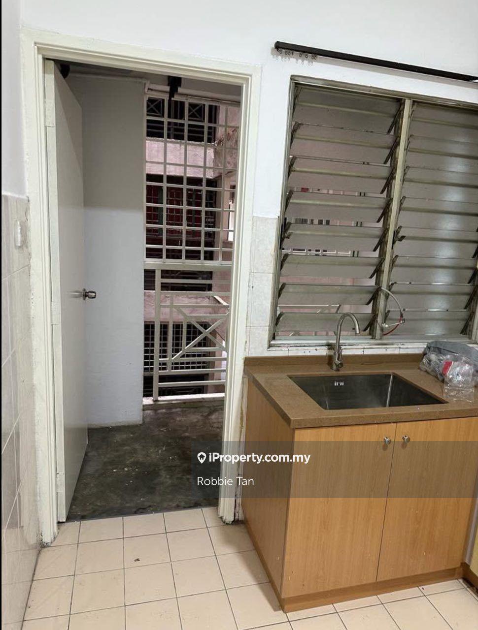 Kondominium untuk Dijual di Dwi Mahkota oleh Robbie Tan - iProperty.com.my