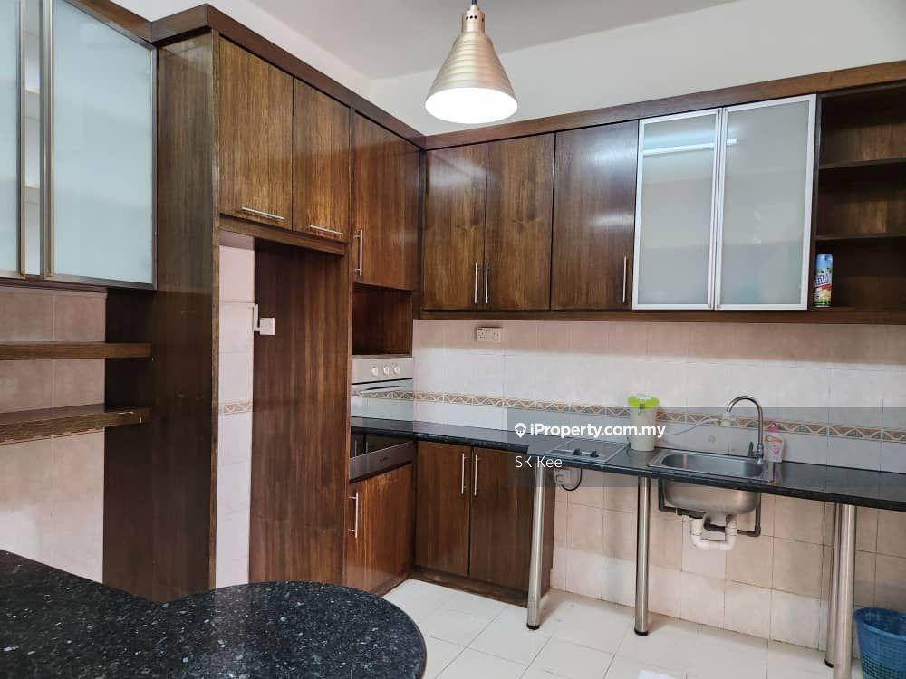 Rumah Berkembar untuk Dijual di BK6B, Bandar Kinrara oleh SK Kee - iProperty.com.my