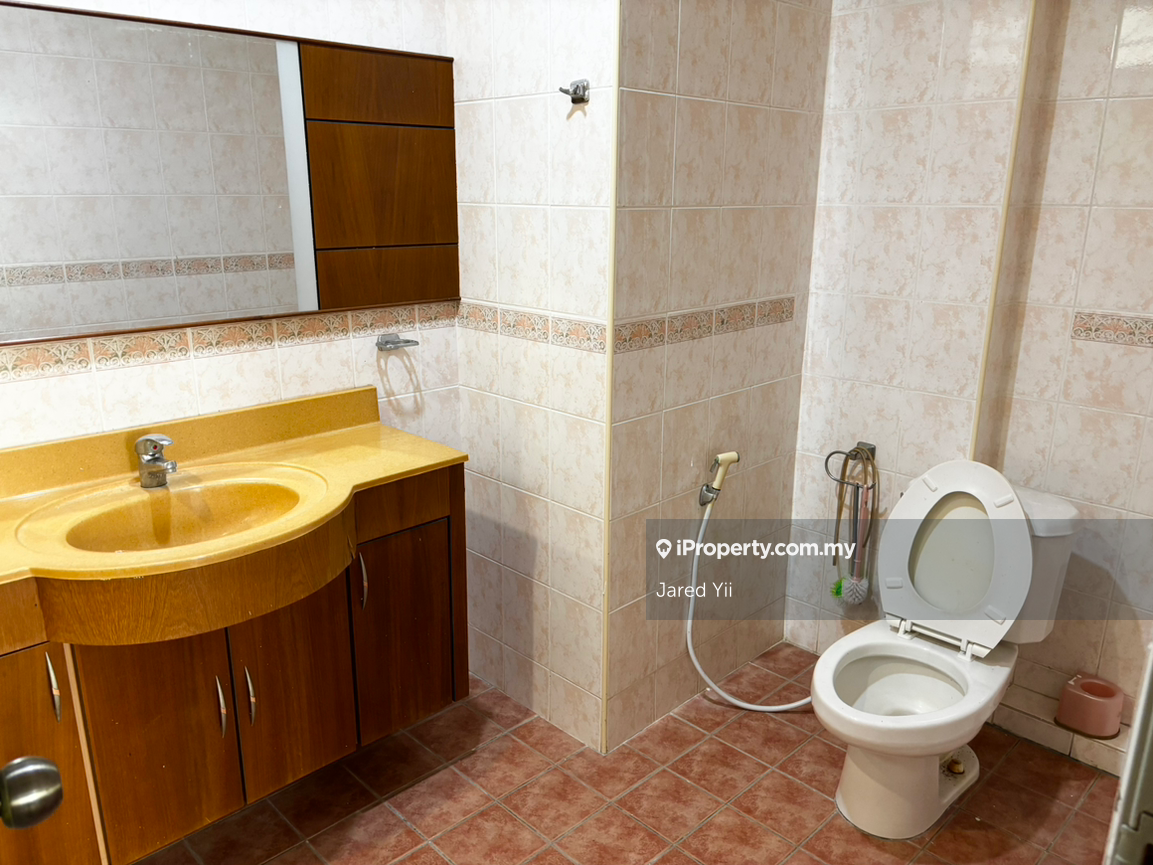 Condominium for Sale in De Summit Condominium by Jared Yii - iProperty.com.my