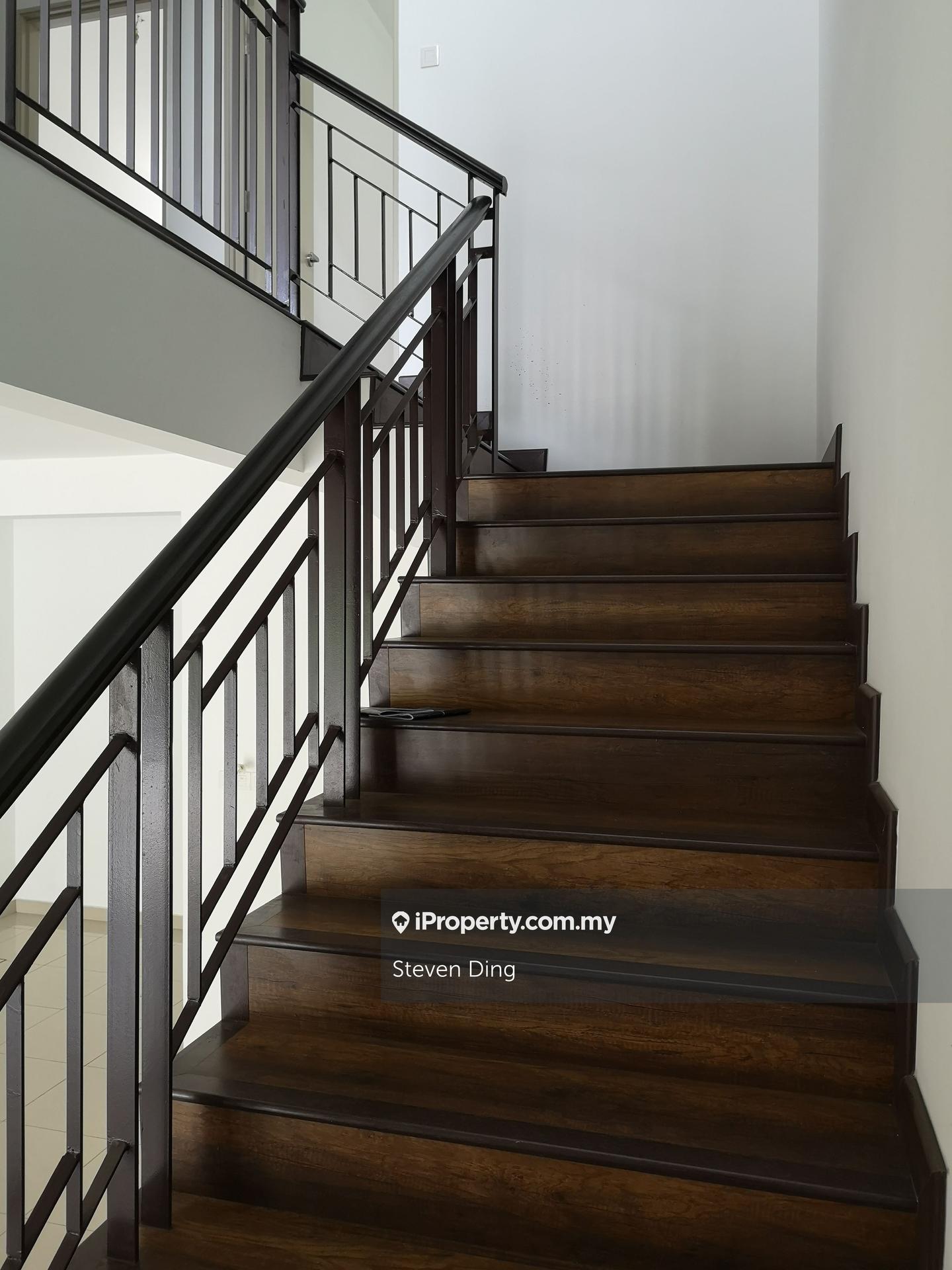 Rumah Berangkai 2 Tingkat untuk Dijual di Bandar Bukit Raja, Klang oleh Steven Ding - iProperty.com.my