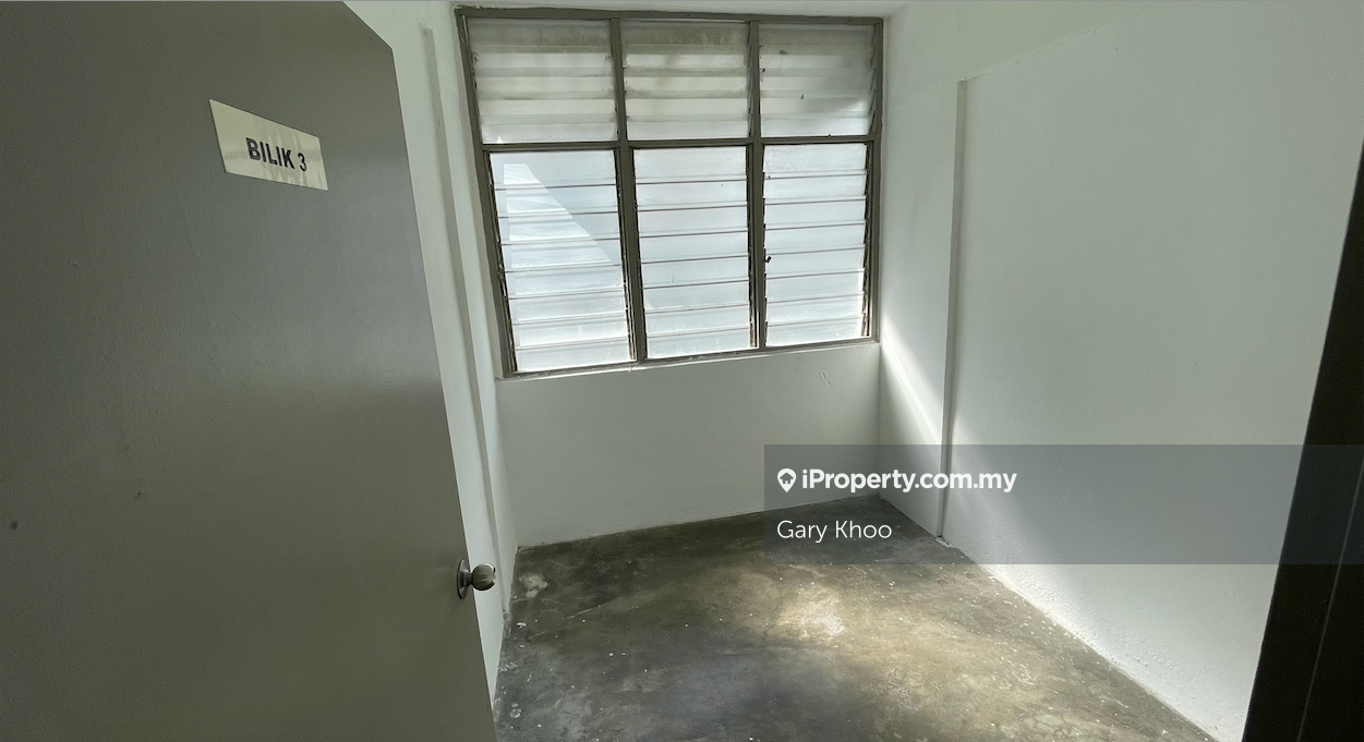 Flat for Sale in Taman Terubong Indah (Majestic Heights) by Gary Khoo - iProperty.com.my