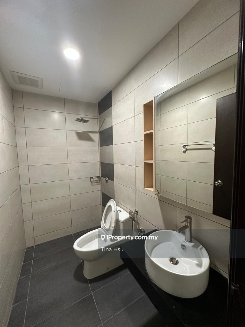 Service Residence for Sale in Molek Regency by Tina Hsu - iProperty.com.my