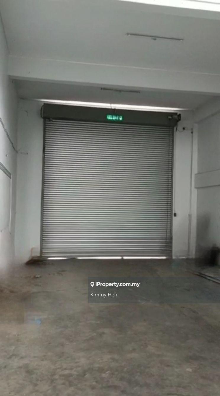 Semi-D Kilang untuk Dijual di Rawang Corporate Industrial Park, Rawang oleh Kimmy Heh - iProperty.com.my