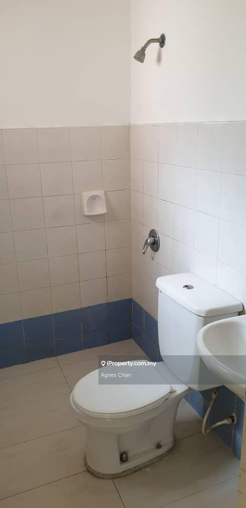 Rumah Berangkai 2 Tingkat untuk Dijual di Putra Heights, Subang Jaya oleh Agnes Chan - iProperty.com.my