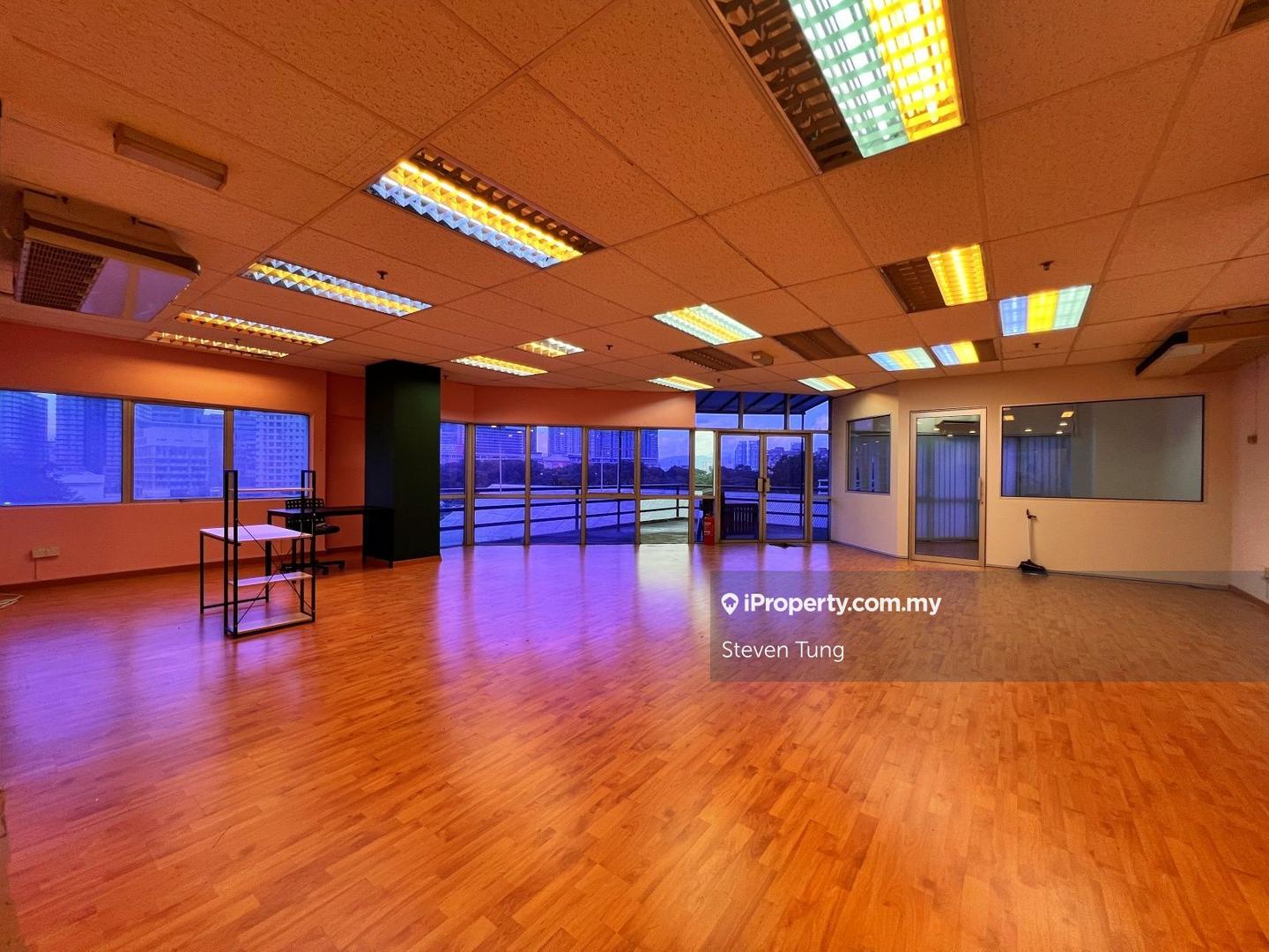 Office for Sale in Menara Uncang Emas, UE3, VivaHome, Sunway Velocity, Cheras by Steven Tung - iProperty.com.my