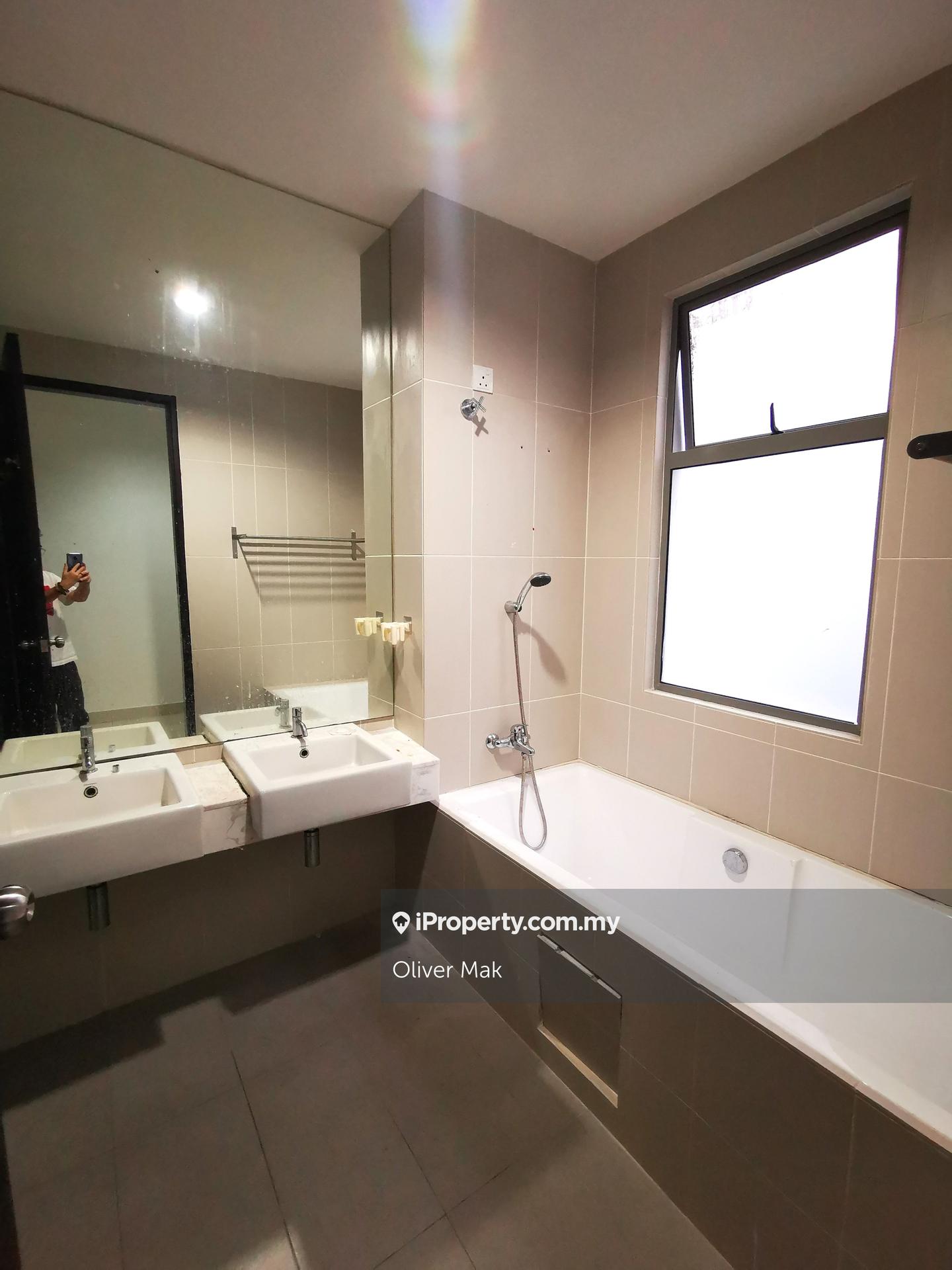 Rumah Berangkai 3 Tingkat untuk Dijual di Laman Bayu, Bukit Jalil oleh Oliver Mak - iProperty.com.my