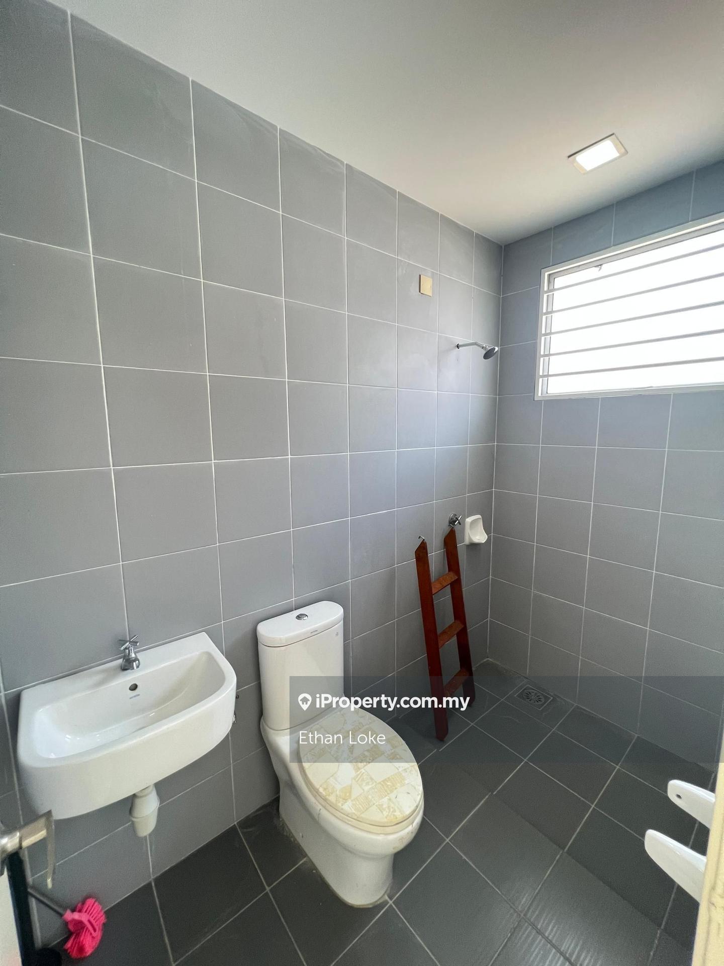 Rumah Berangkai 2 Tingkat untuk Dijual di Bandar Tasik Puteri, Rawang oleh Ethan Loke - iProperty.com.my