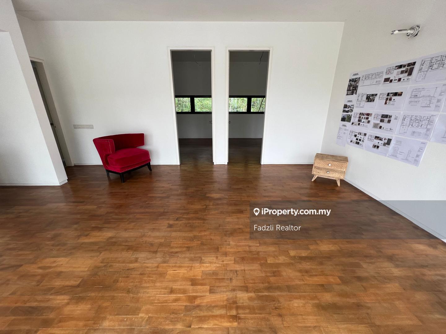 3-storey Terraced House for Sale in Seri Kembangan, Selangor by Fadzli Realtor - iProperty.com.my