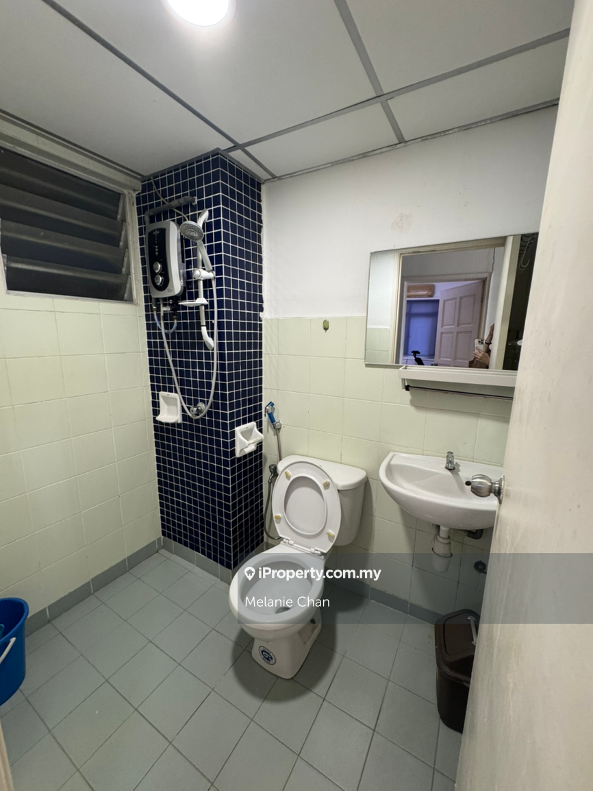 Condominium for Sale in Perdana Exclusive by Melanie Chan - iProperty.com.my