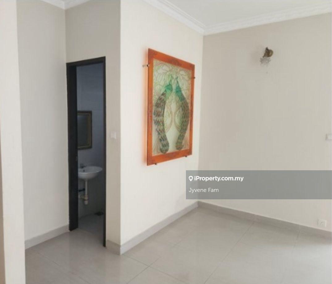 Banglo untuk Dijual di Taman Yarl, Jalan Klang Lama (Old Klang Road) oleh Jyvene Fam - iProperty.com.my