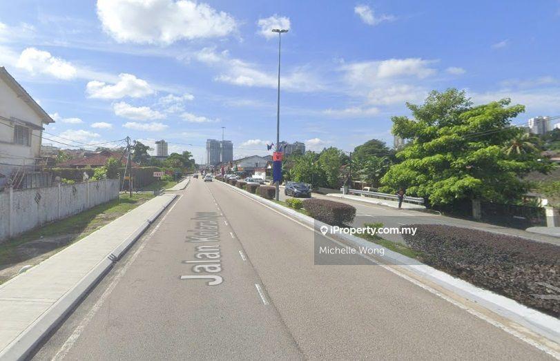 Rumah Berkembar untuk Disewa di Taman Nong Chik, Johor Bahru oleh Michelle Wong - iProperty.com.my