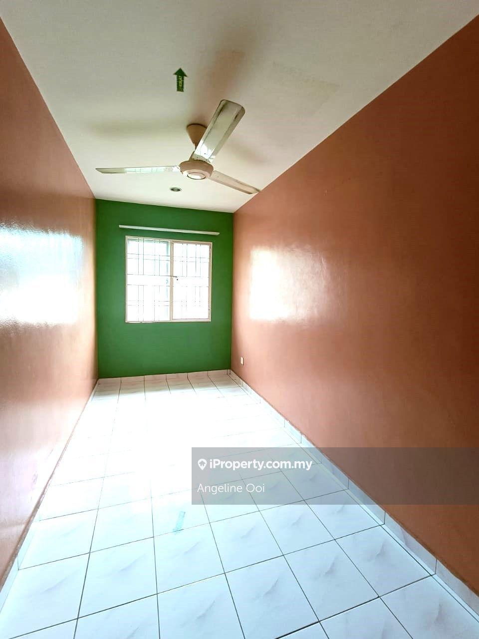 Pangsapuri untuk Dijual di saujana apartment oleh Angeline Ooi - iProperty.com.my