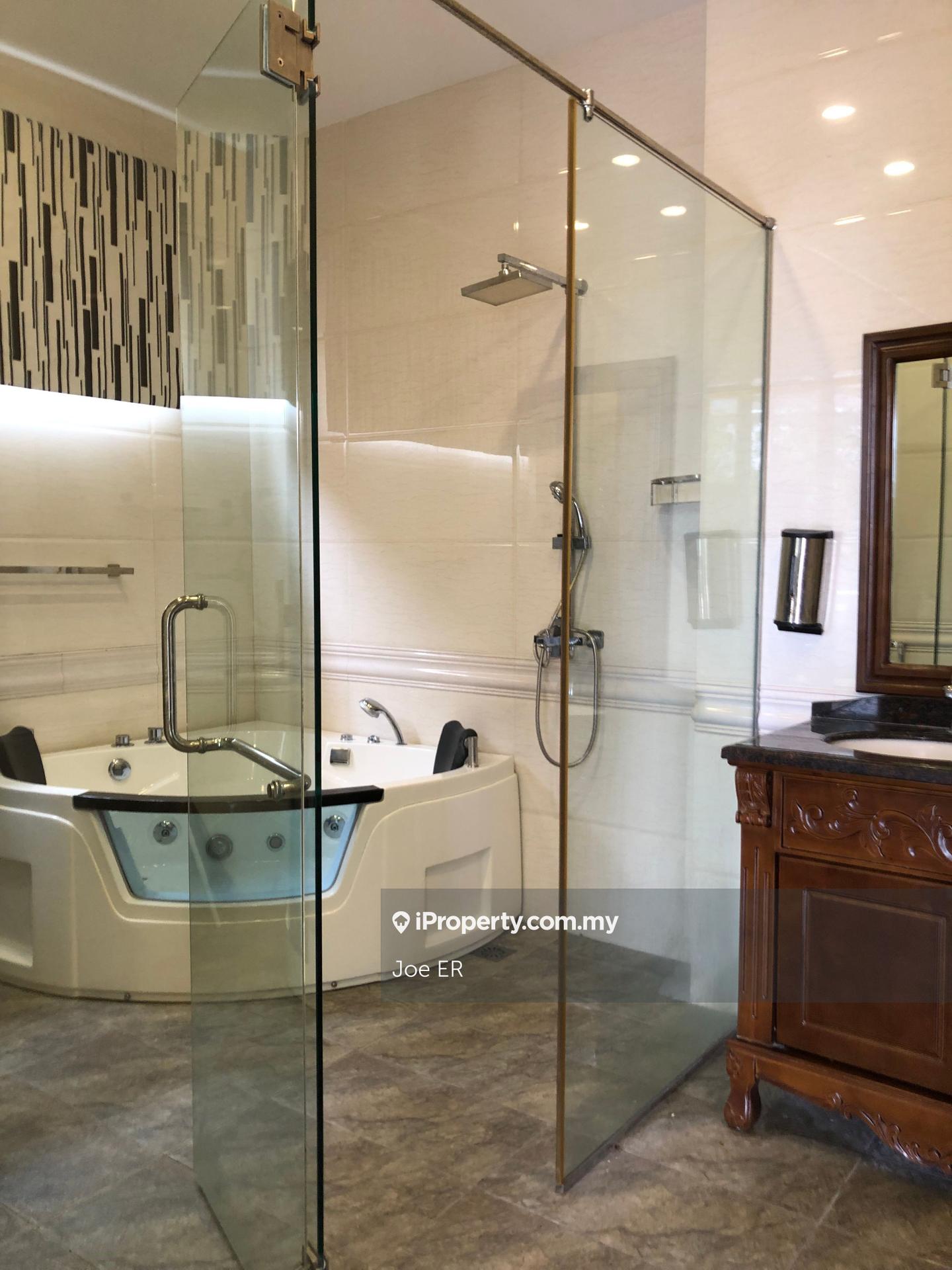 Bungalow House for Sale in Subang Heights, Subang Jaya by Joe ER - iProperty.com.my